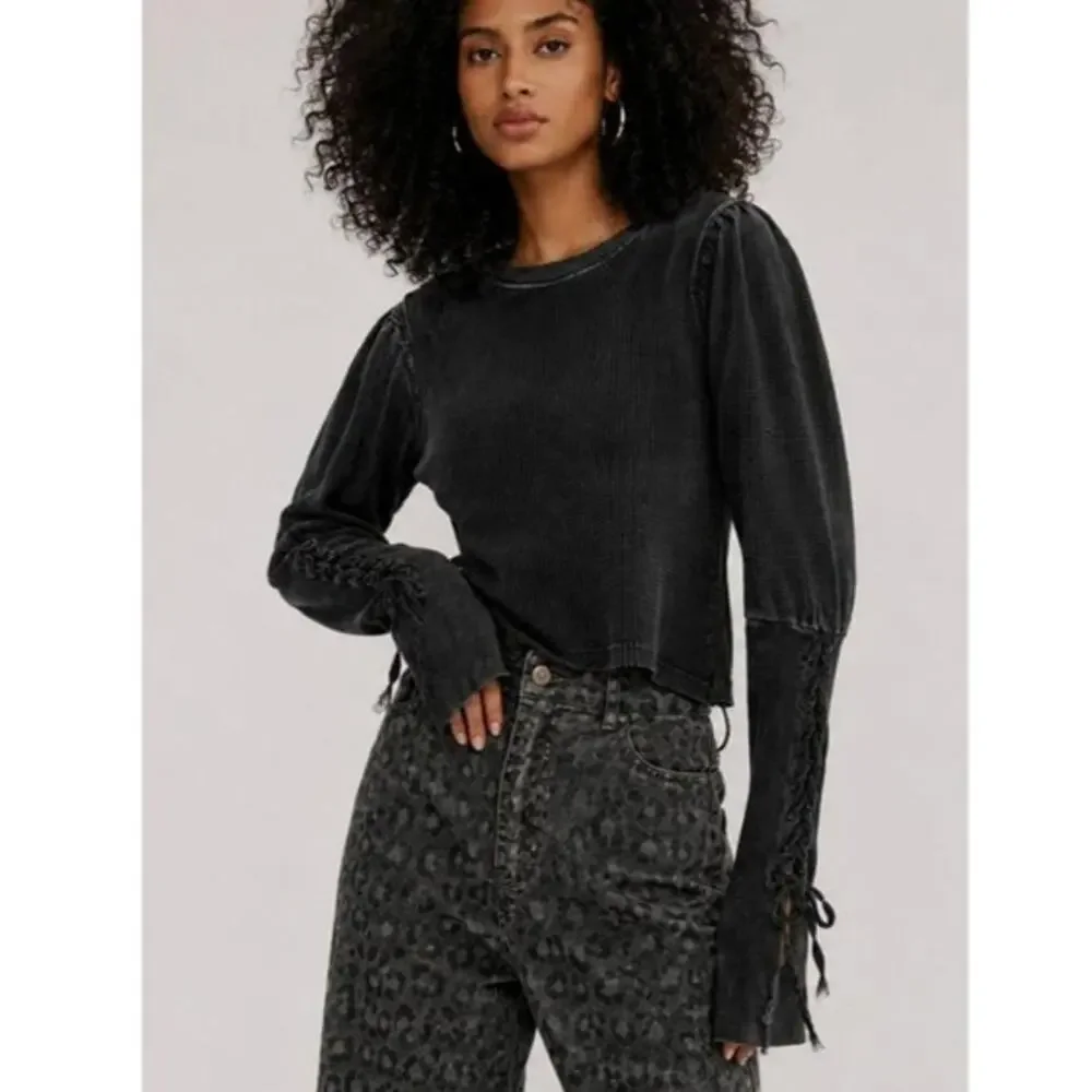 Free People One Tasha waffle knit thermal top puff lace up sleeves indie small